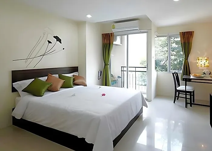Cs Inn 2*